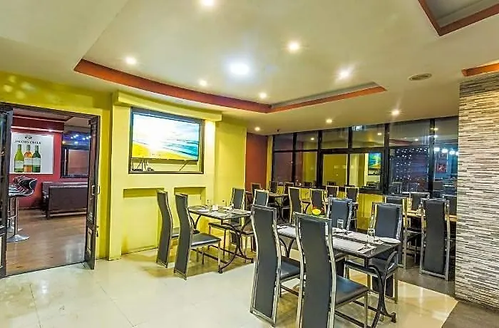 Travel Hotel