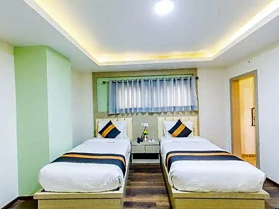Travel Hotel